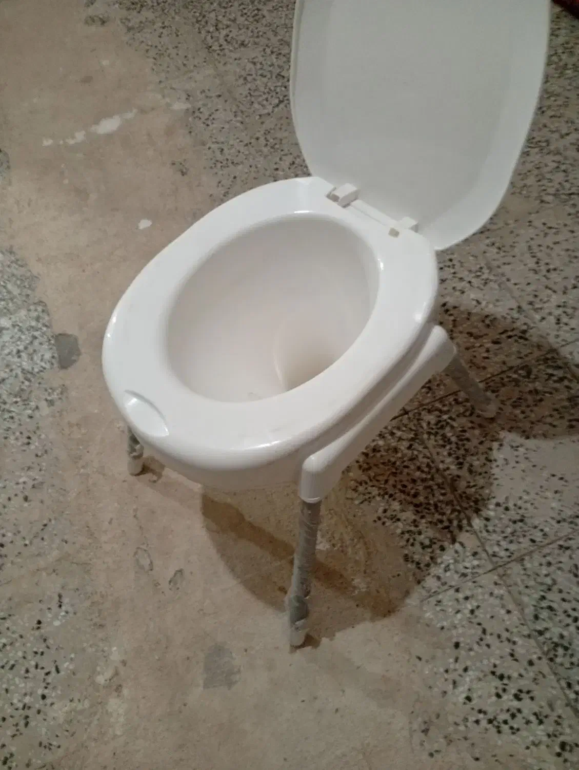 توالت فرنگی سیار|لوازم سرویس بهداشتی|دزفول, |دیوار