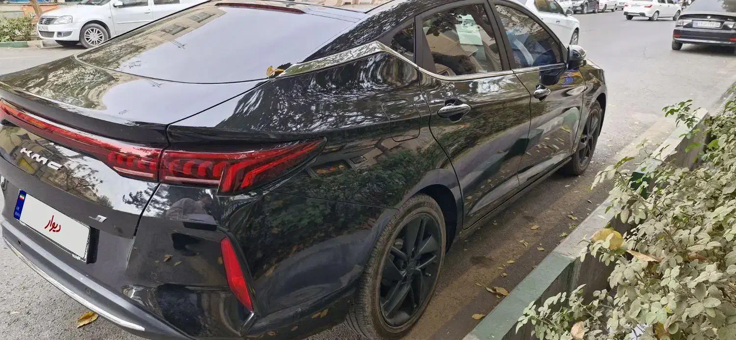 کی ام سی جی ۷ مدل ۴۰۲|خودرو سواری و وانت|قم, چهل درخت|دیوار