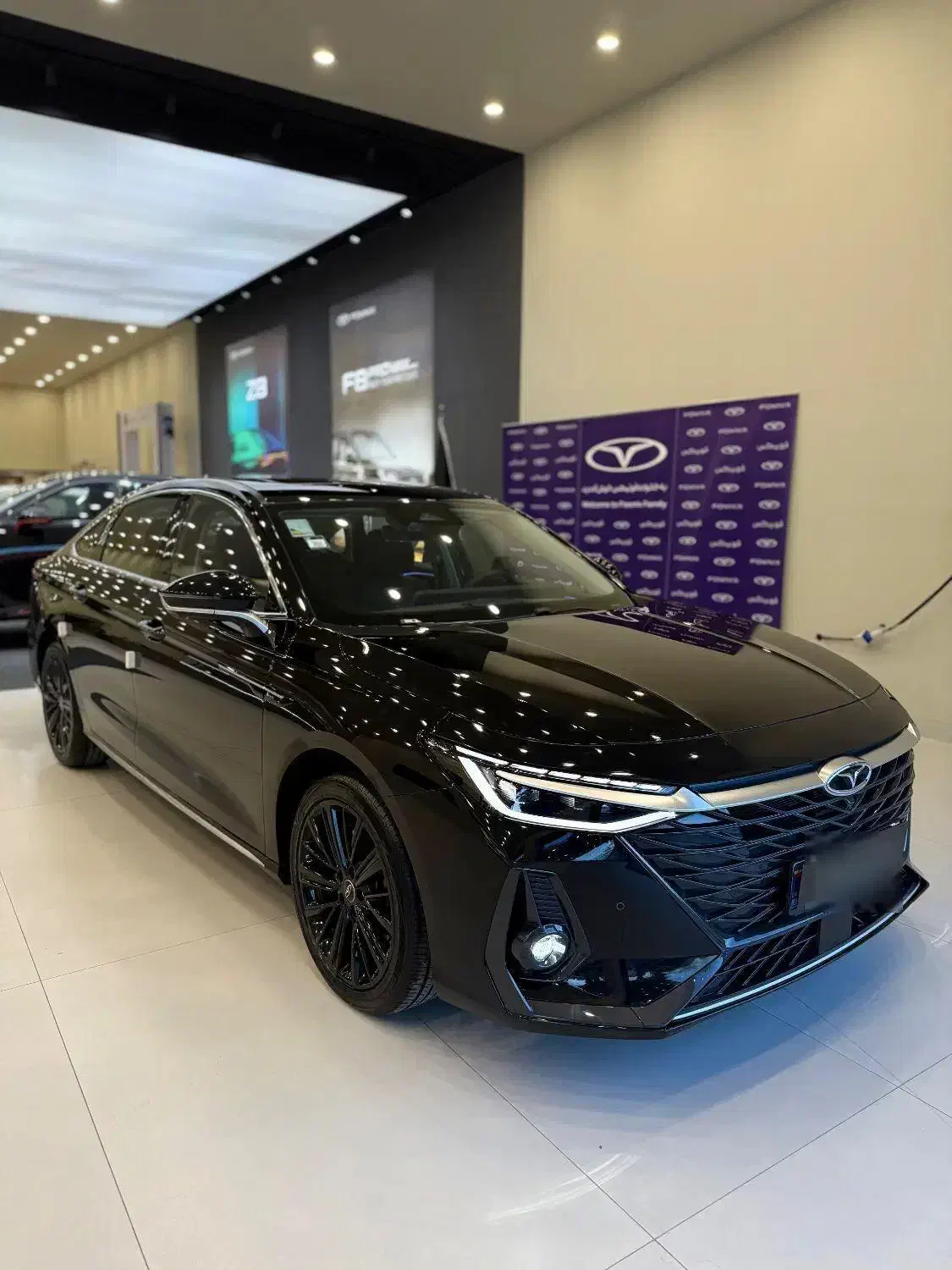 فونیکس آریزو8 ، مدل ۱۴۰۳|خودرو سواری و وانت|اردبیل, |دیوار