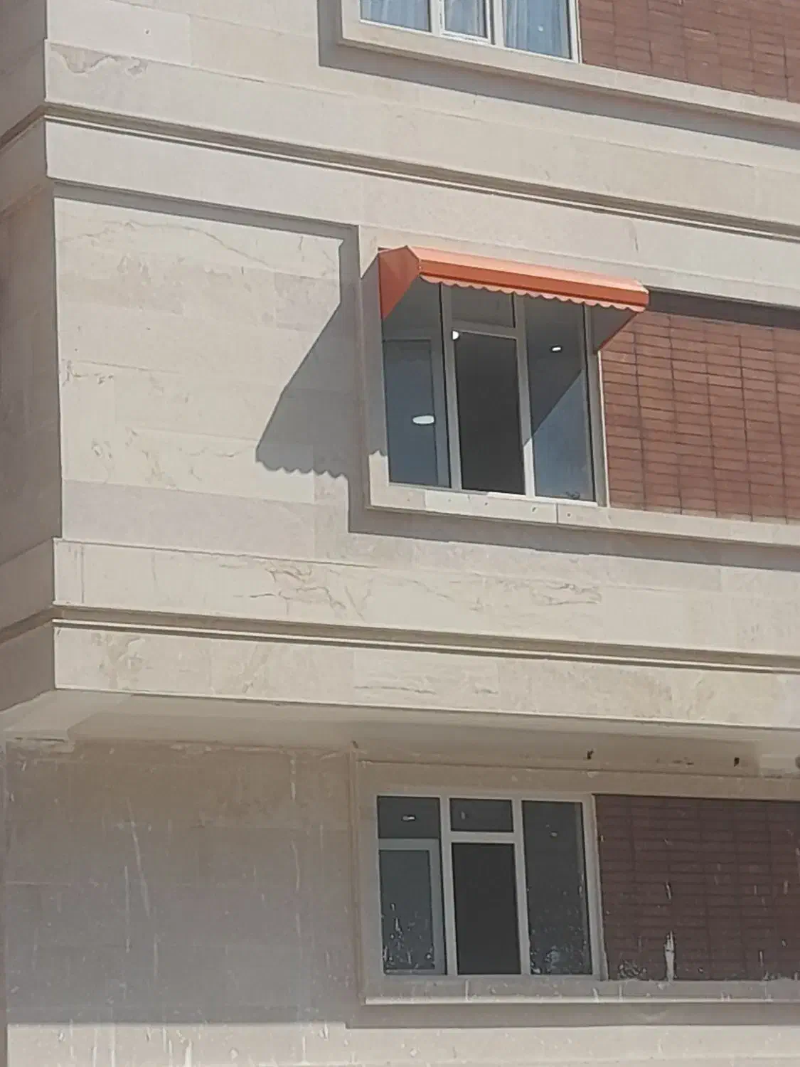 سایبان پنجره|خدمات پیشه و مهارت|مشهد, چهارچشمه|دیوار