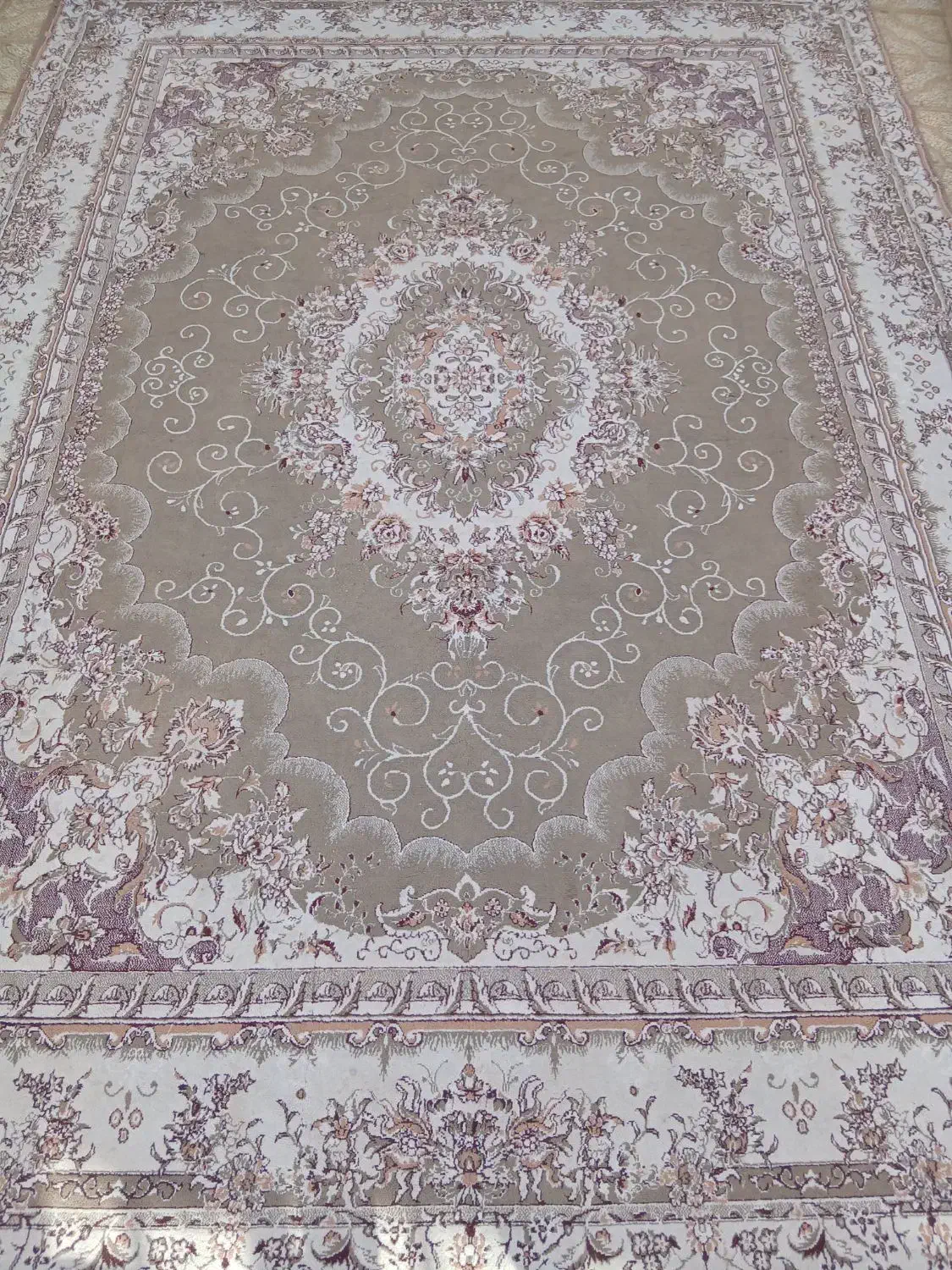 فرش ۱۲ متری|فرش|گناباد, |دیوار