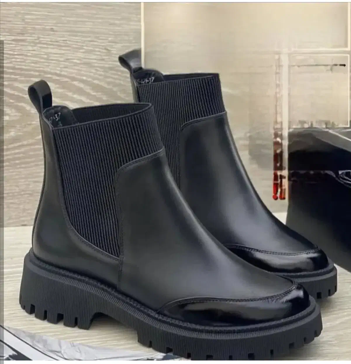 بوت مشکی سایز 40|کیف، کفش، کمربند|بیرجند, |دیوار