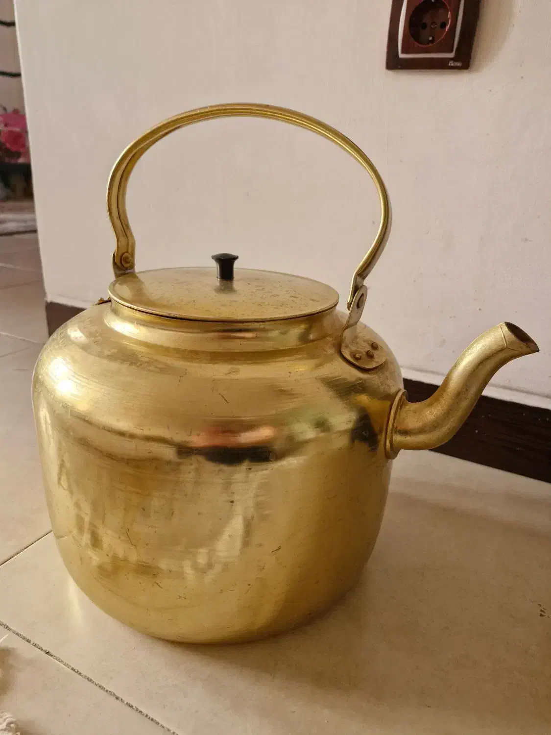 کتری بزرگ|قوری، کتری، قهوه‌ساز دستی|همدان, |دیوار