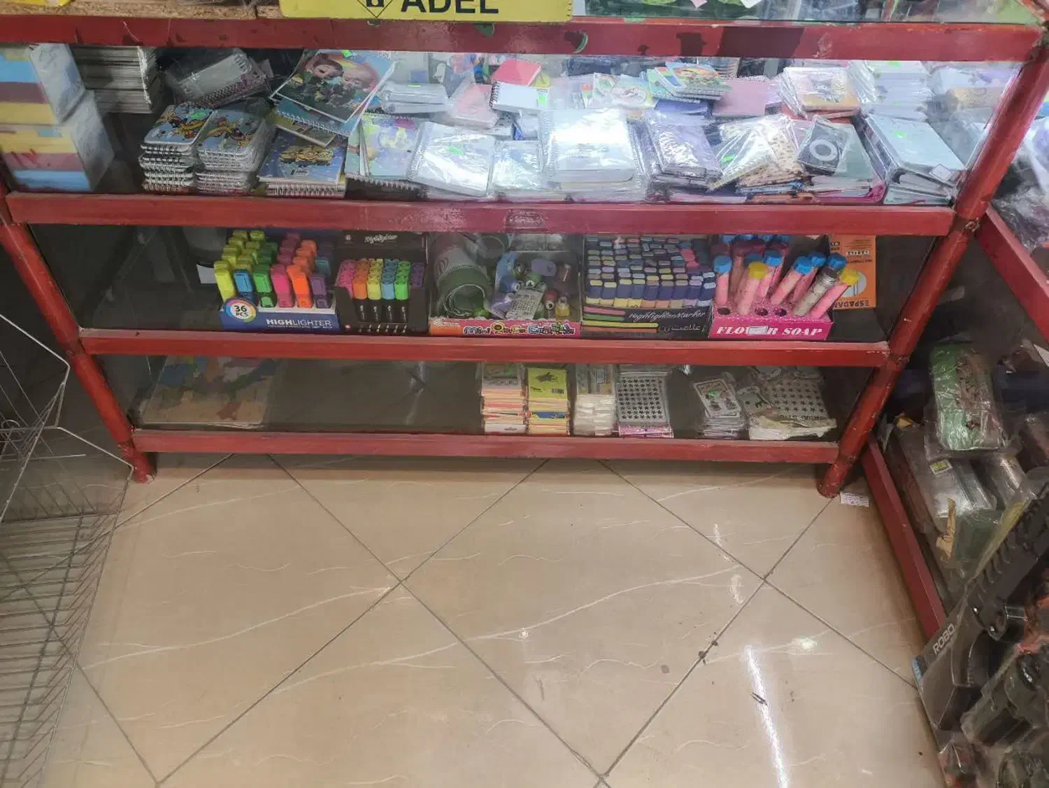 ویترین فلزی|بوفه، ویترین، کنسول|قم, انسجام|دیوار