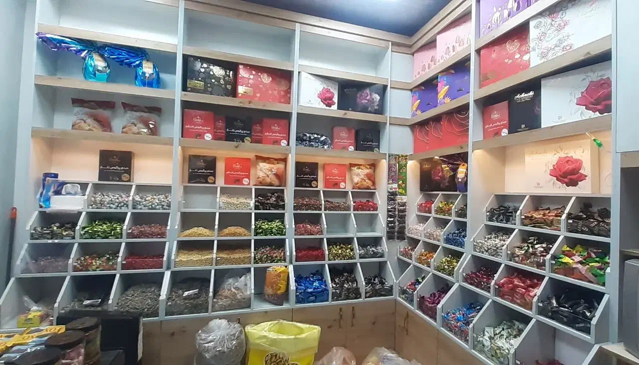 دکور|کتابخانه، شلف، قفسههای دیواری|کاشمر, |دیوار