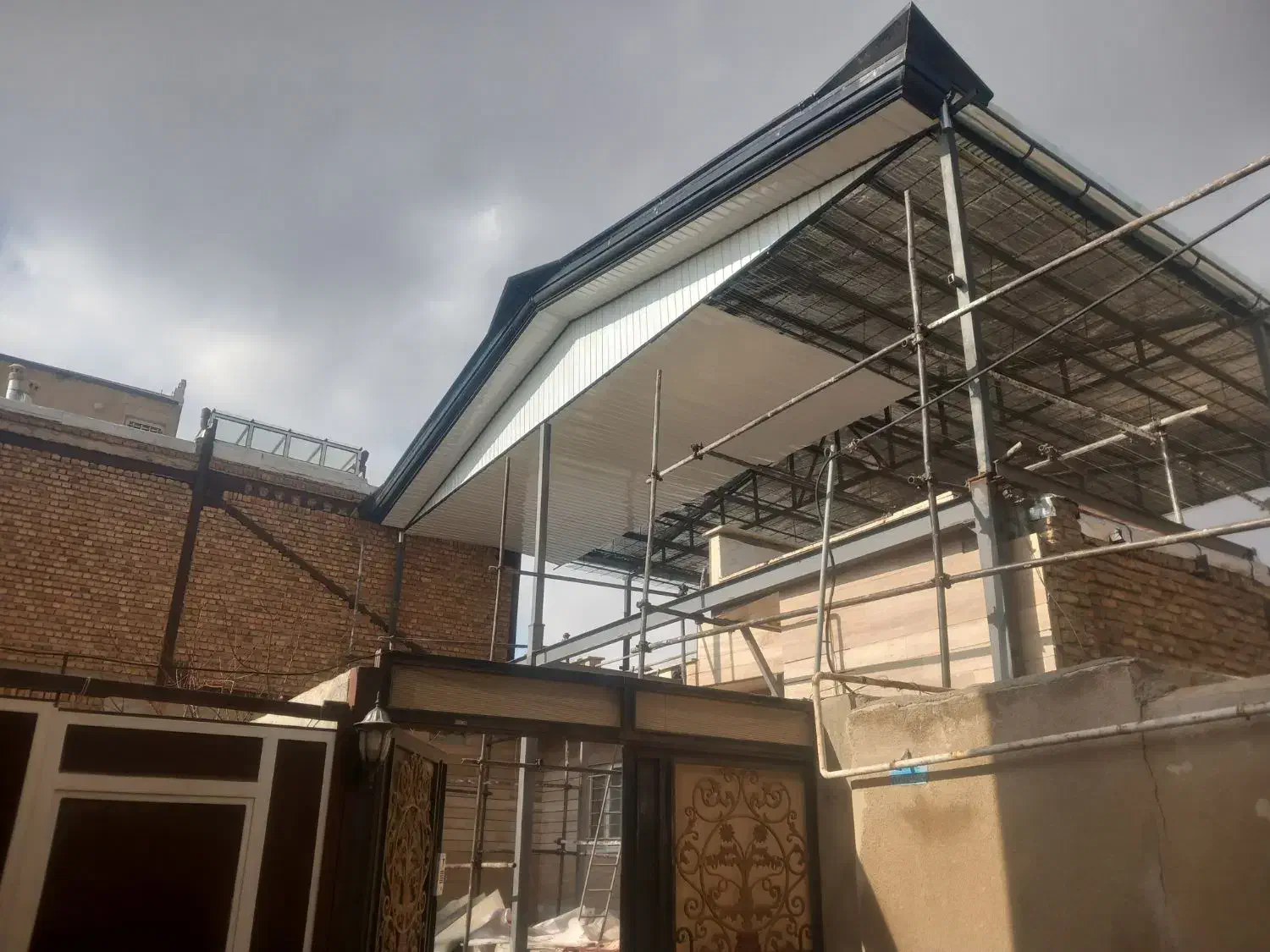 سبک سازی وشیروانی|خدمات پیشه و مهارت|قروه, |دیوار