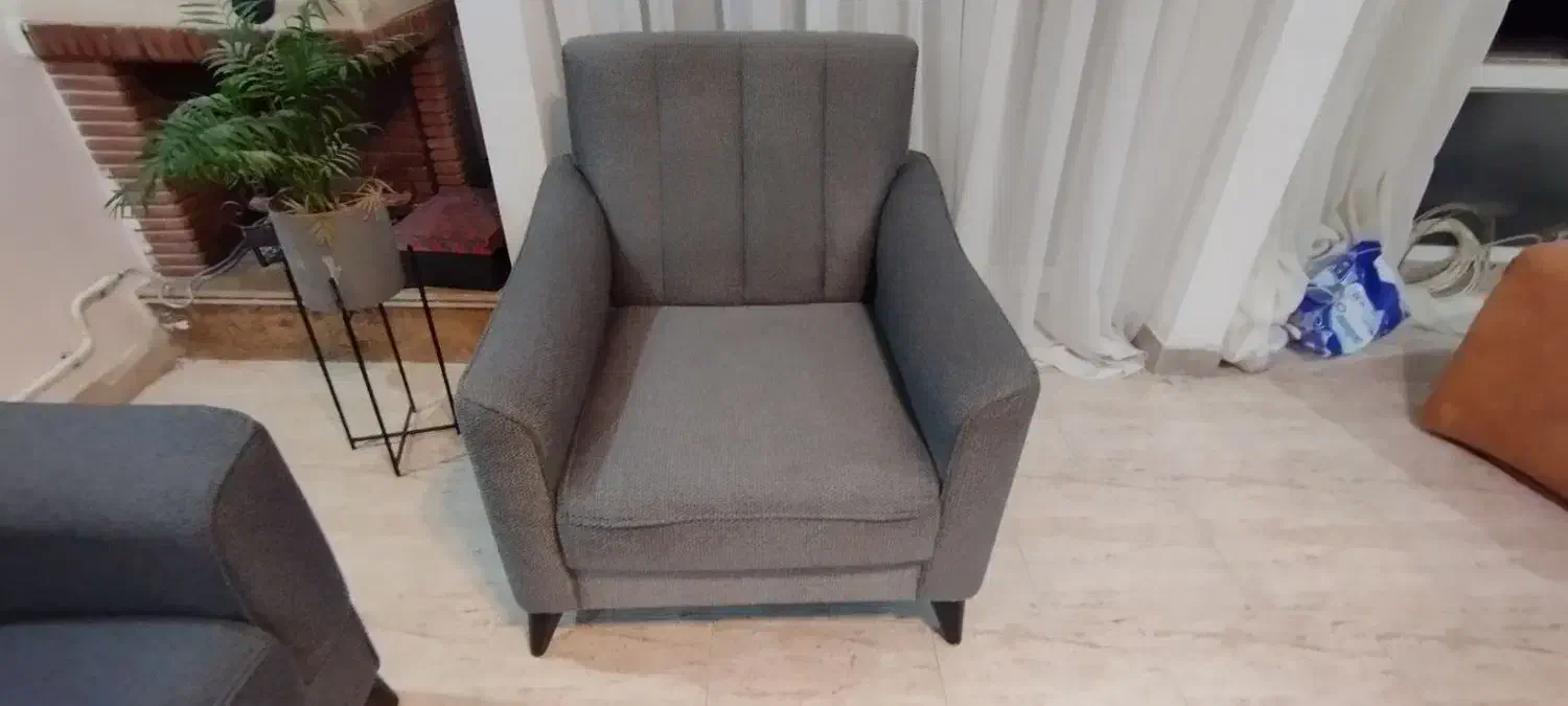 شستشوی فرش و مبل و خوشخواب منوهمسرم باهم کارمیکنیم|خدمات نظافت|ساری, |دیوار