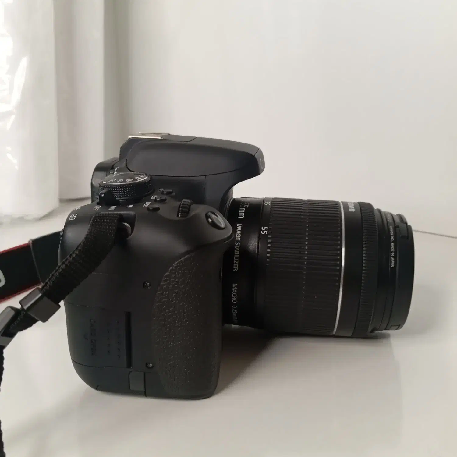 دوربین canon EOS 750d|دوربین عکاسی و فیلم‌برداری|اصفهان, خلجا|دیوار