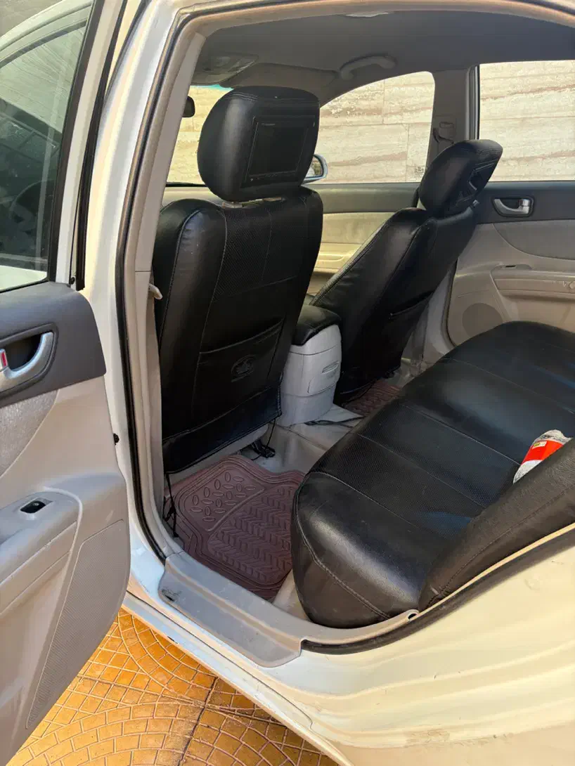 سوناتا ۲۰۰۶|خودرو سواری و وانت|بیرجند, |دیوار