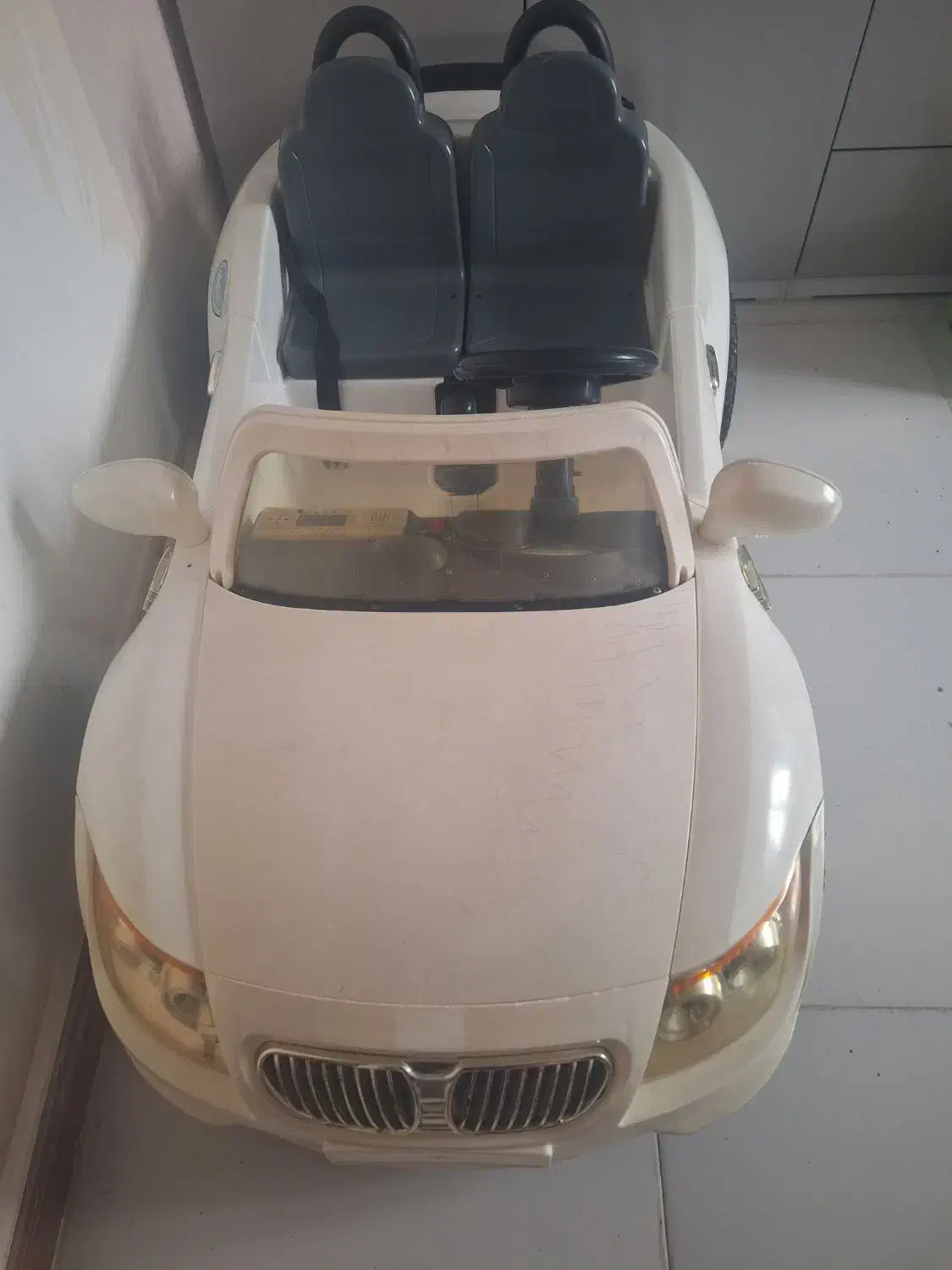 ماشین شارژی دو نفره|اسباب‌بازی بچه|رشت, کوی مهر|دیوار