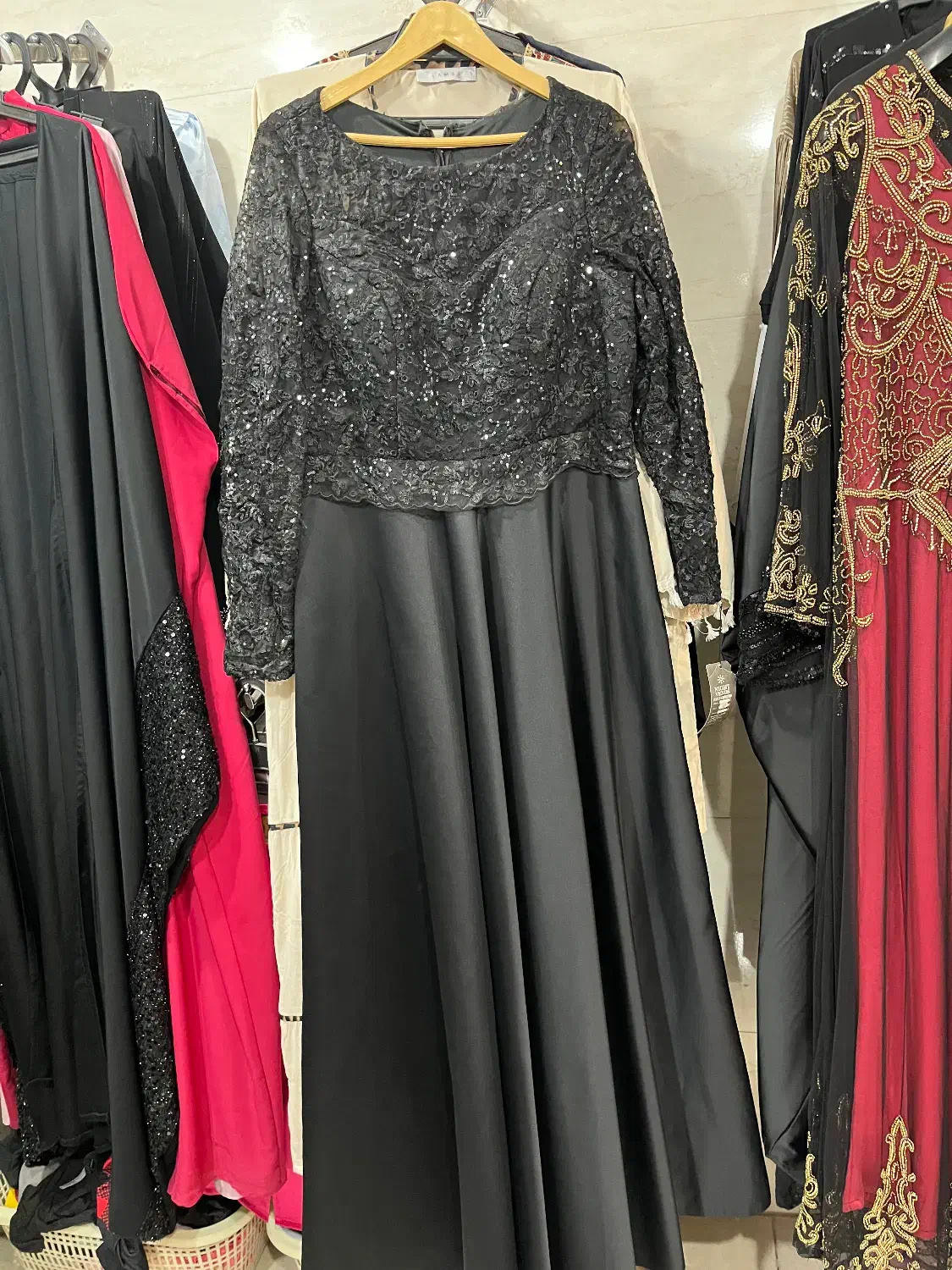 حراج لباس مجلسی|لباس|اهواز, زردشت|دیوار