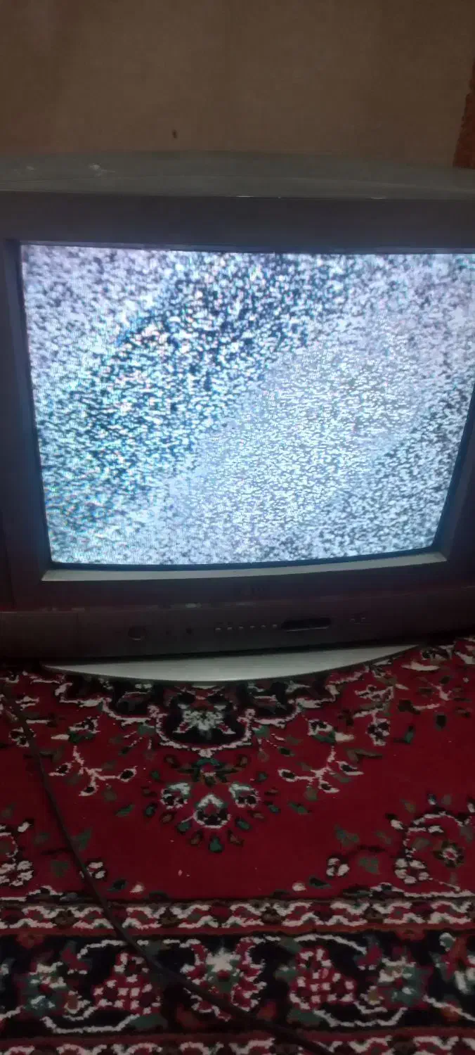 تلویزیون ۲۱ اینچ|تلویزیون و پروژکتور|زابل, |دیوار