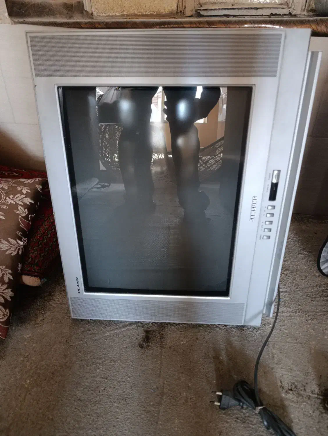 تلویزیون|تلویزیون و پروژکتور|گرگان, |دیوار