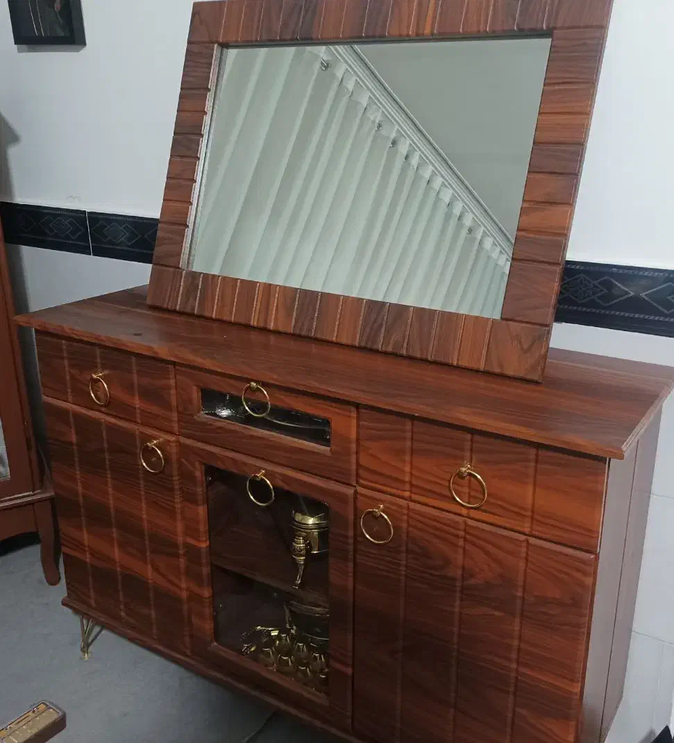 میز کنسول|بوفه، ویترین، کنسول|اقبالیه, |دیوار