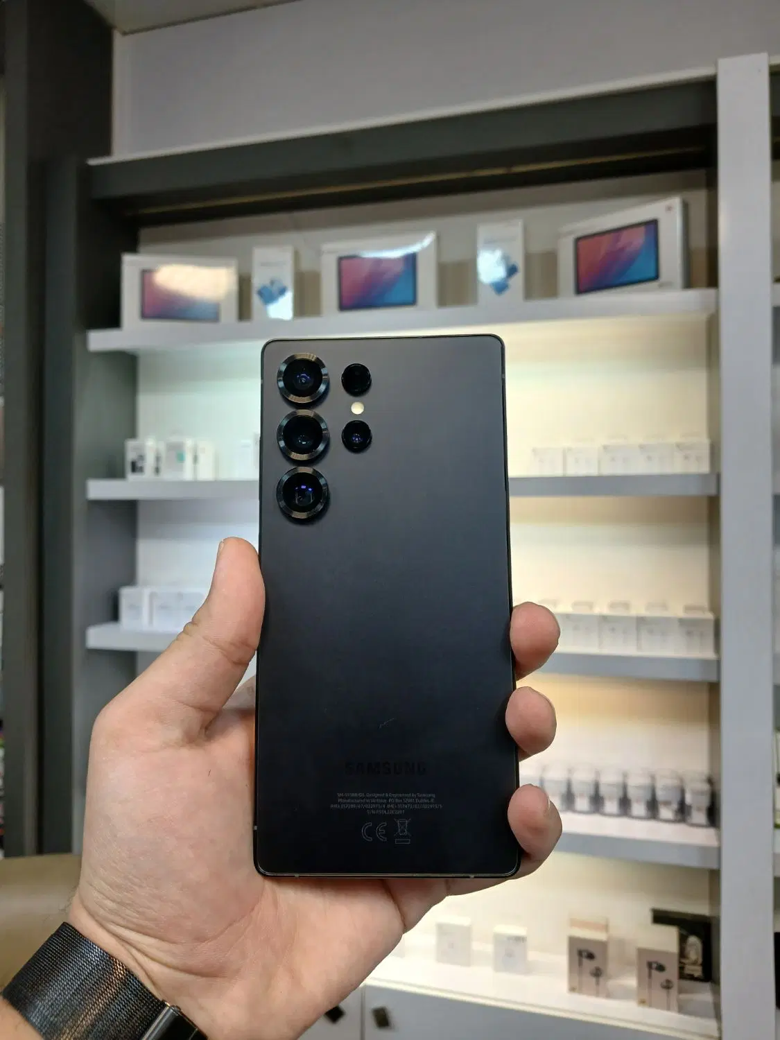 s25 ultra فقط جعبه باز شده|موبایل|مشهد, آزادشهر|دیوار