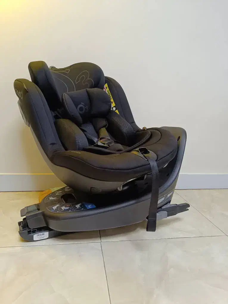 صندلی ماشین بی کول اسپانیا|اسباب و اثاث بچه|مشهد, سجاد شهر|دیوار