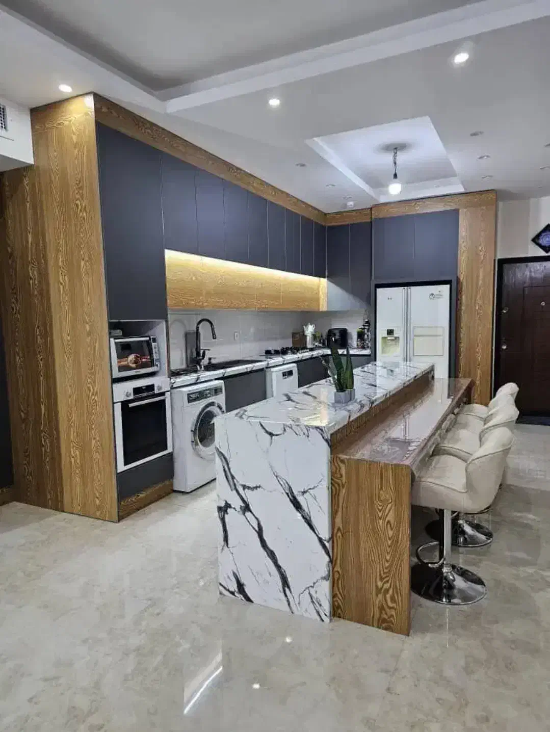 درب تولیدی بنی هاشمی کابینت پیش ساخته عمده کد84۱۵۳|مصالح و تجهیزات ساختمان|شیراز, کوشک میدان|دیوار