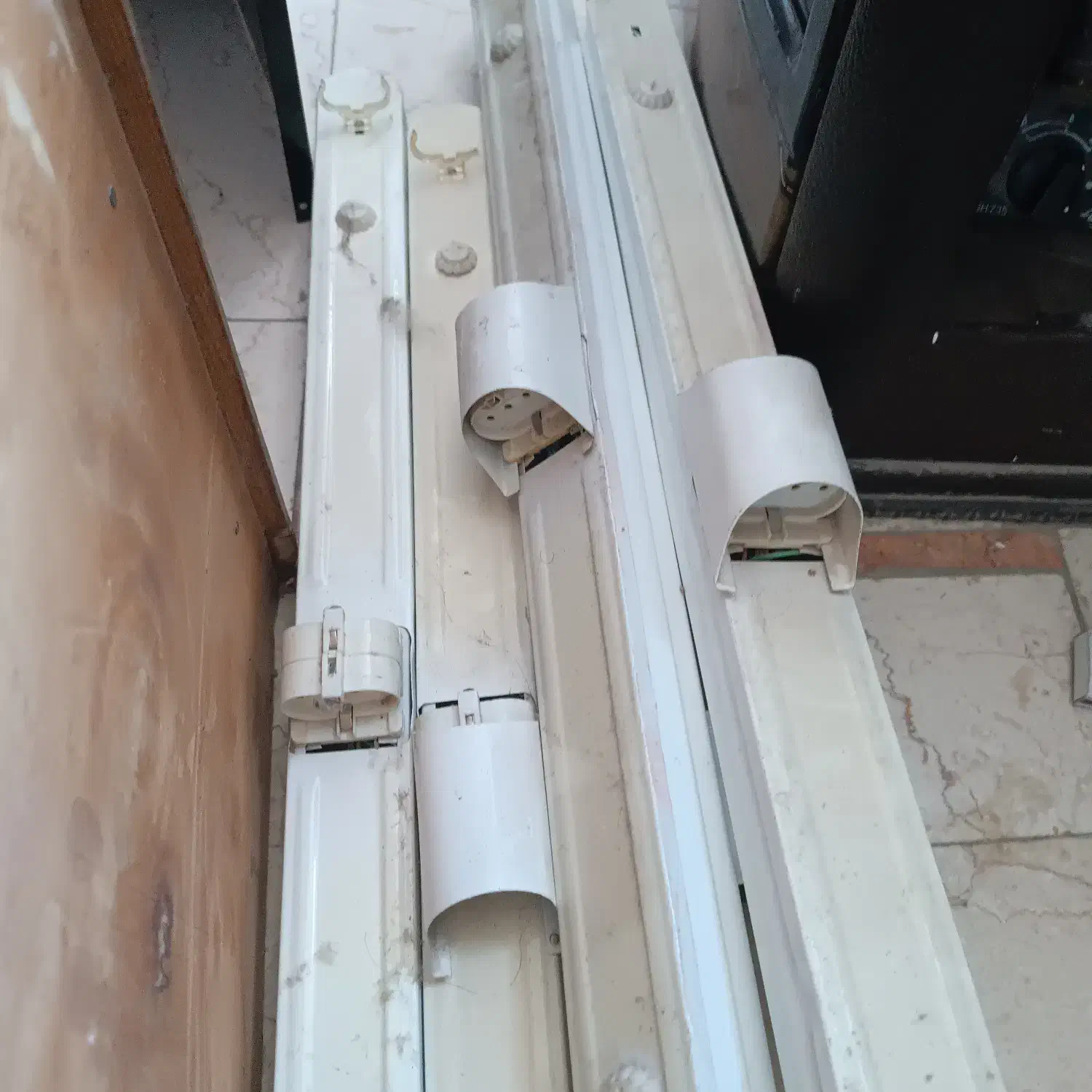 ۵ عدد مهتابی با لامپ|لامپ و چراغ|آمل, |دیوار