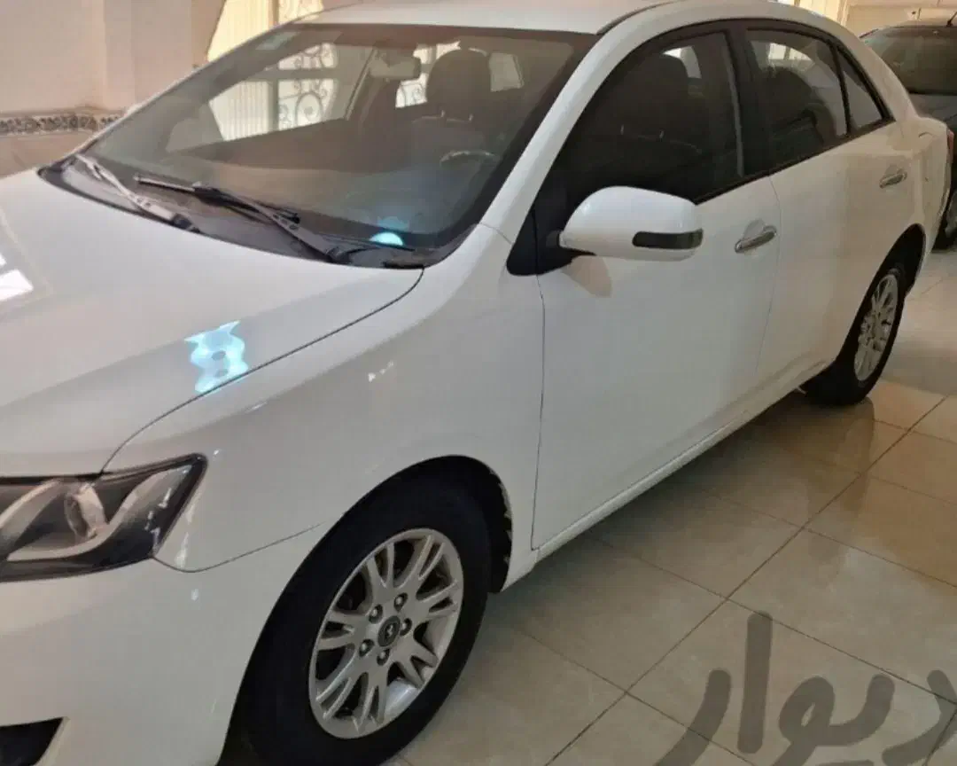 آریو مدل ۹۸ اتومات بی رنگ|خودرو سواری و وانت|اردبیل, |دیوار