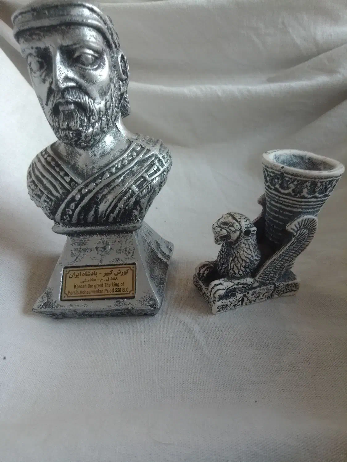 مجسمه کوروش|مجسمه، تندیس، ماکت|تهران, آسمان|دیوار