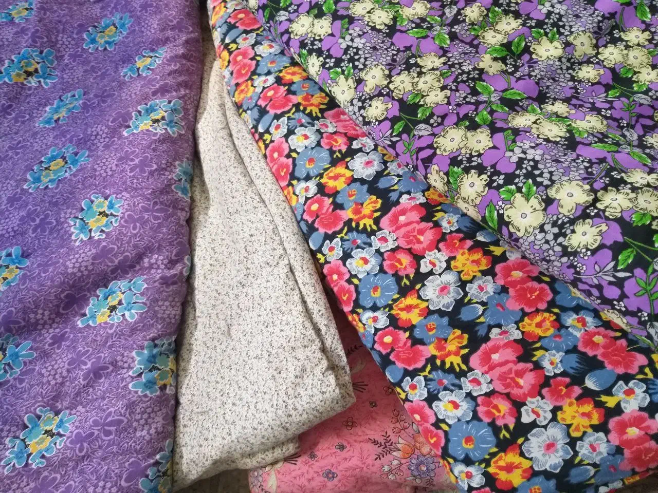 ۶ عدد لحاف پشمی تک نفره|رختخواب، بالش، پتو|قائم‌شهر, |دیوار