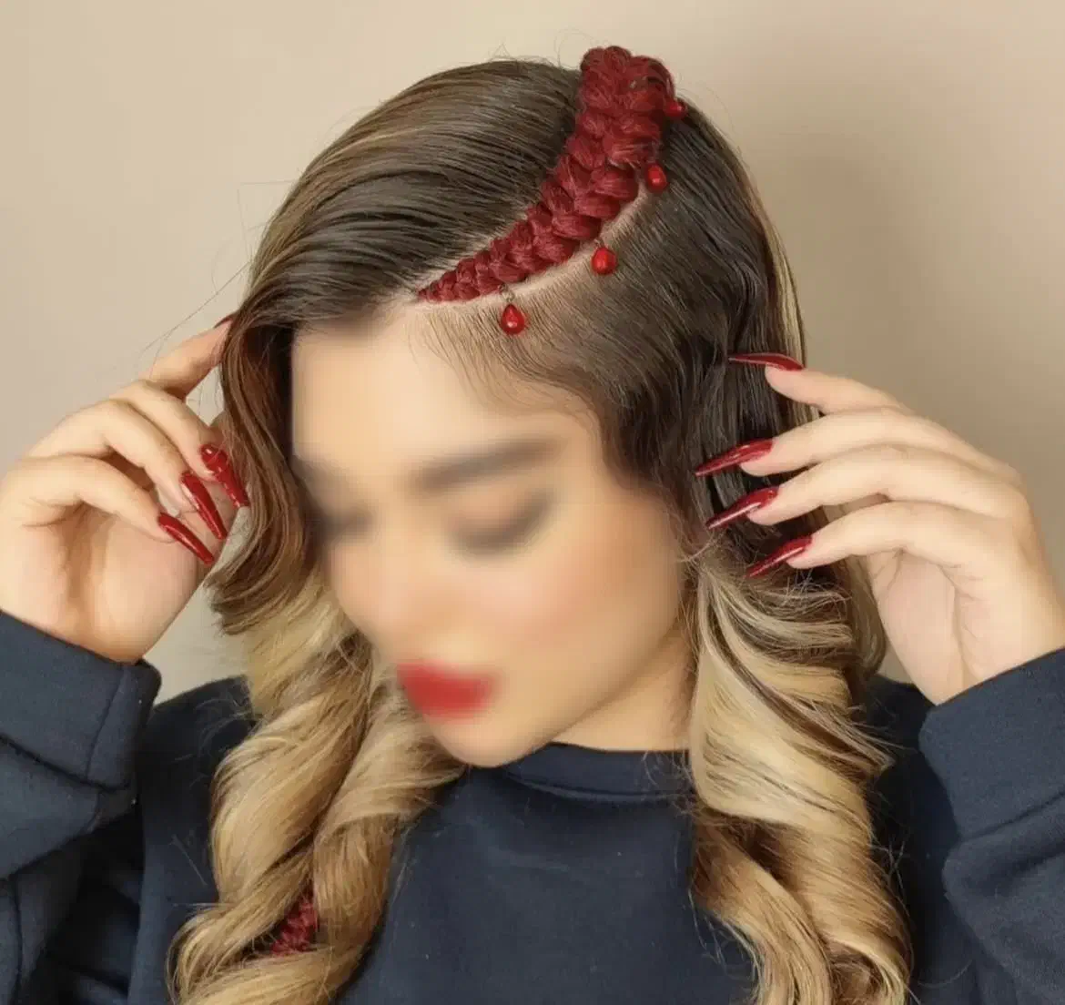 بافت تخصصی مو|خدمات آرایشگری و زیبایی|فولادشهر, B4|دیوار