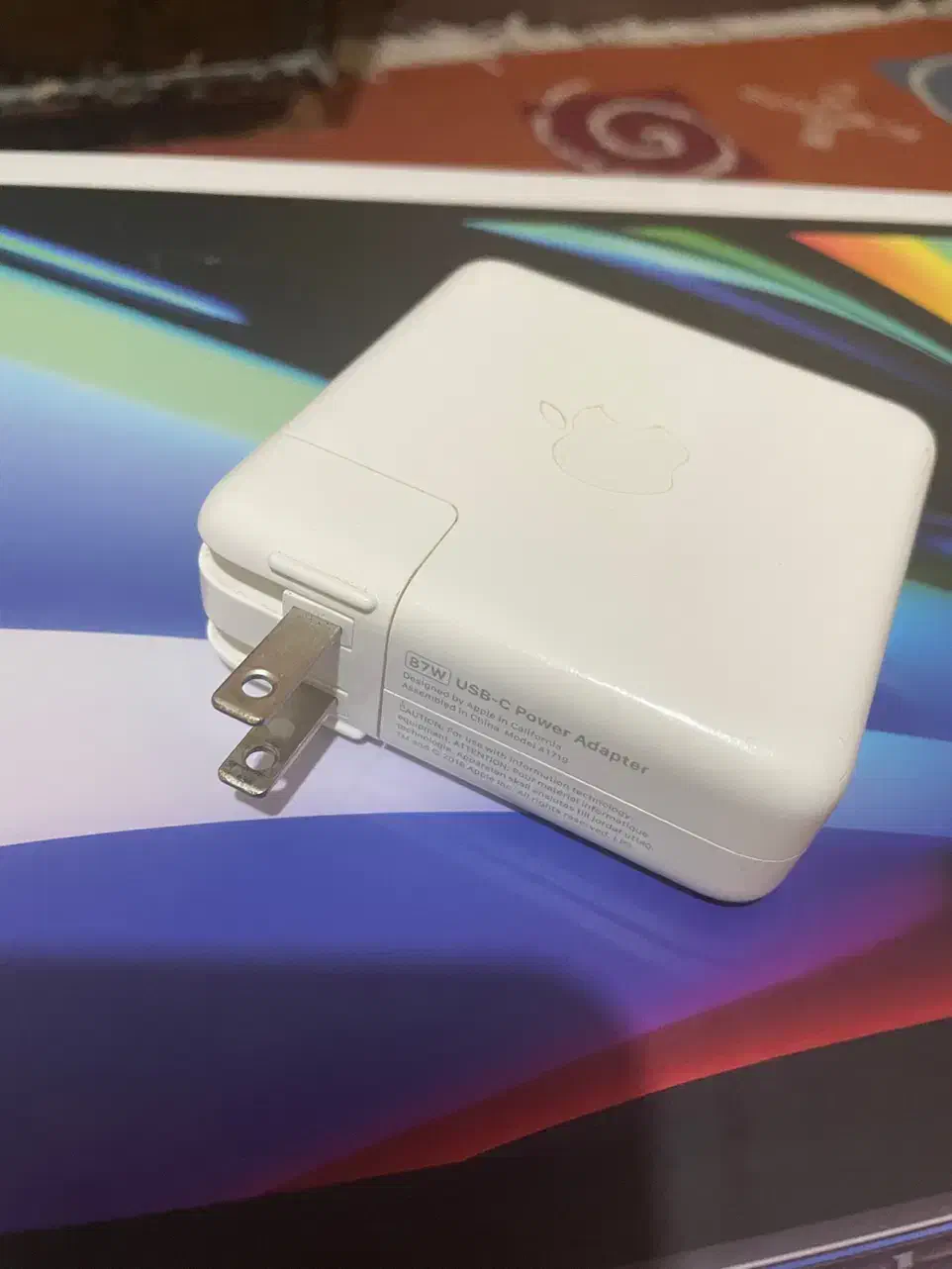 شارژر اصلی لب تاب اپل ۸۷ وات مدل  A1719|قطعات و لوازم جانبی رایانه|کرمان, |دیوار