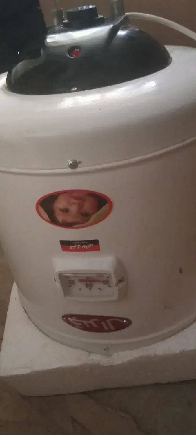 آبگرمکن برقی نو|آبگرمکن، پکیج، شوفاژ|تاکستان, |دیوار