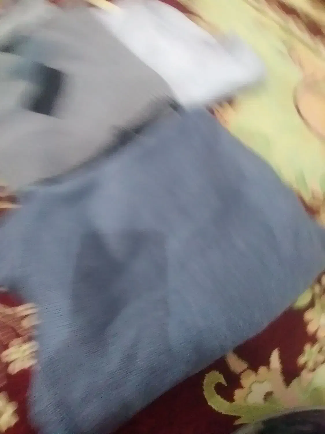 چندعددپلیور درحدنو|لباس|آذرشهر, |دیوار