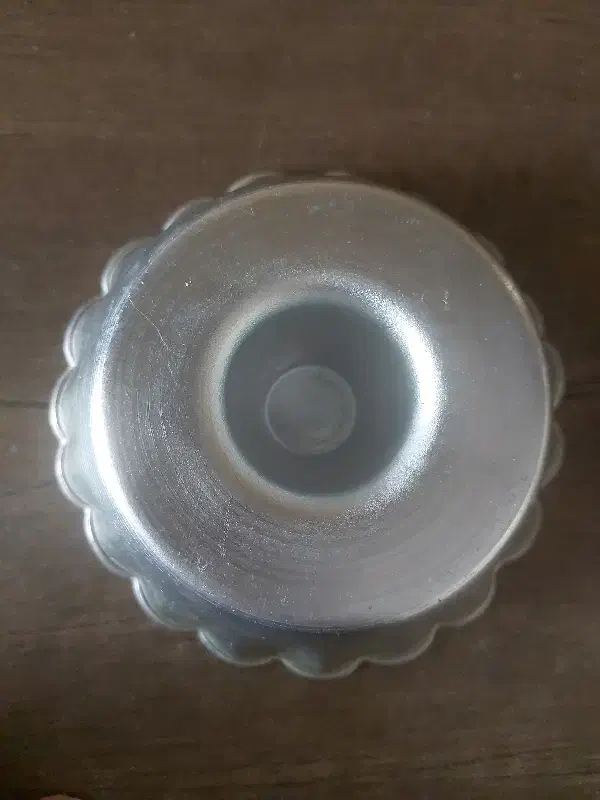 قالب کوچک ۴۰|ظروف پخت‌وپز|اراک, |دیوار