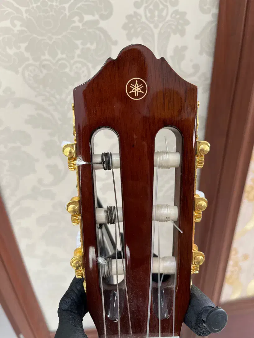 گیتار یاماها c70 نو|گیتار، بیس، امپلیفایر|قوچان, |دیوار