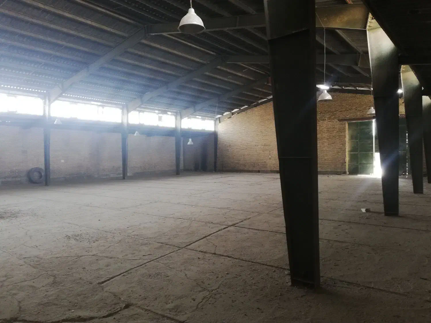 3000متر سالن بعد از شاهنامه با بارانداز|اجارهٔ دفتر صنعتی، کشاورزی، تجاری|مشهد, میان ولایت|دیوار