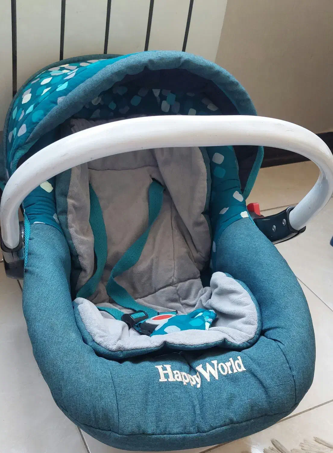 کریر کودک در حد نو|اسباب و اثاث بچه|شیراز, احمدآباد|دیوار