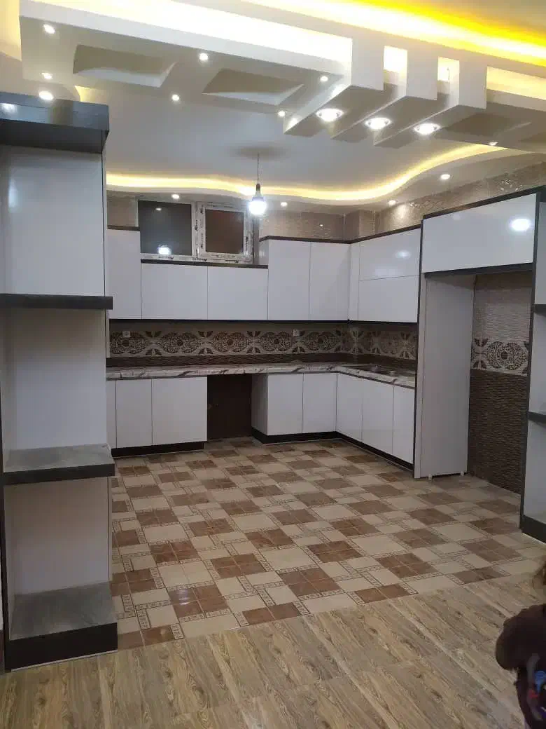 همکف حیاط دار شیک کلید اول|اجارهٔ آپارتمان|شهرضا, |دیوار