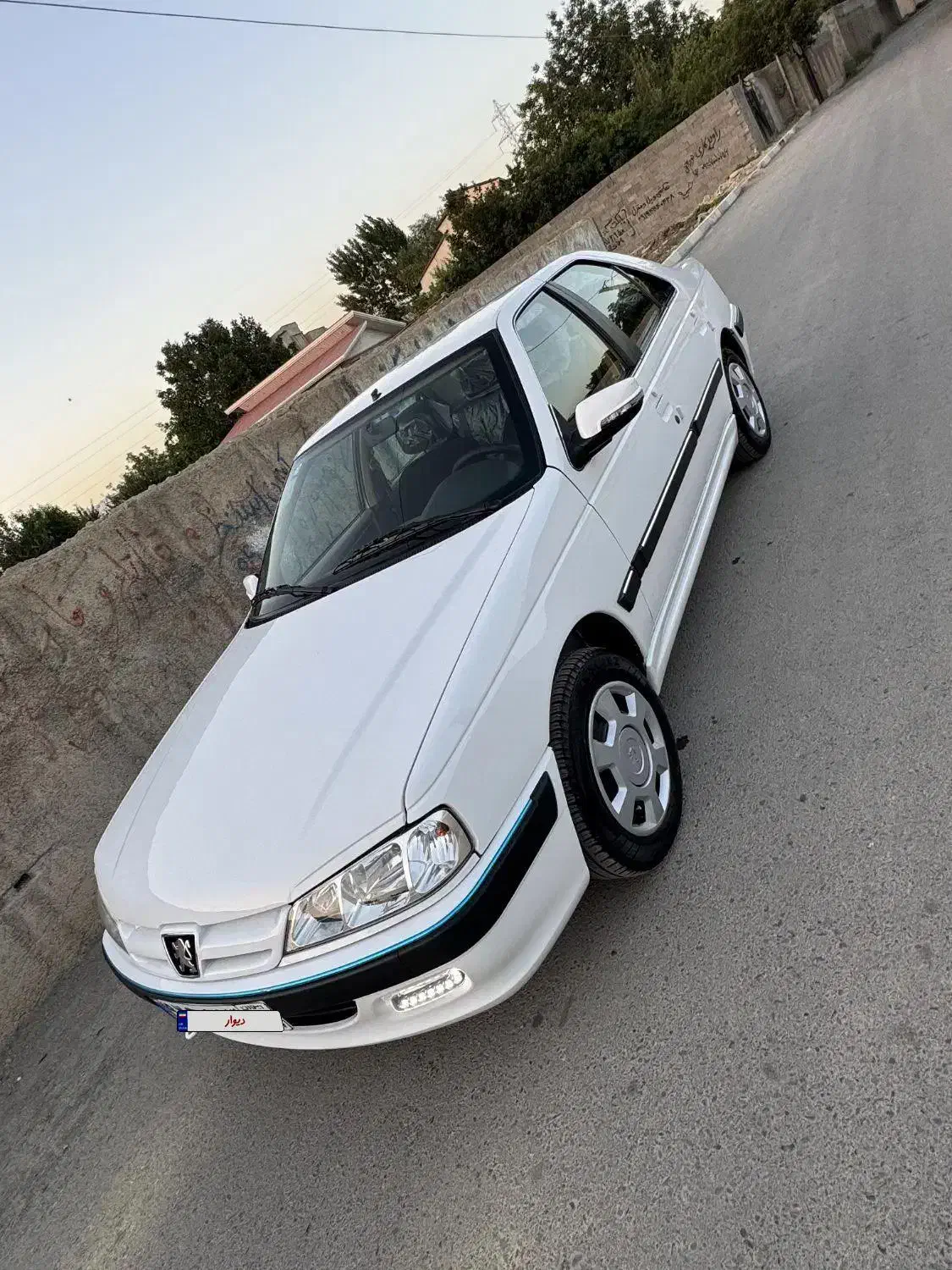 پژو پارس ۱۴۰۲|خودرو سواری و وانت|هشتگرد, ینگی امام|دیوار