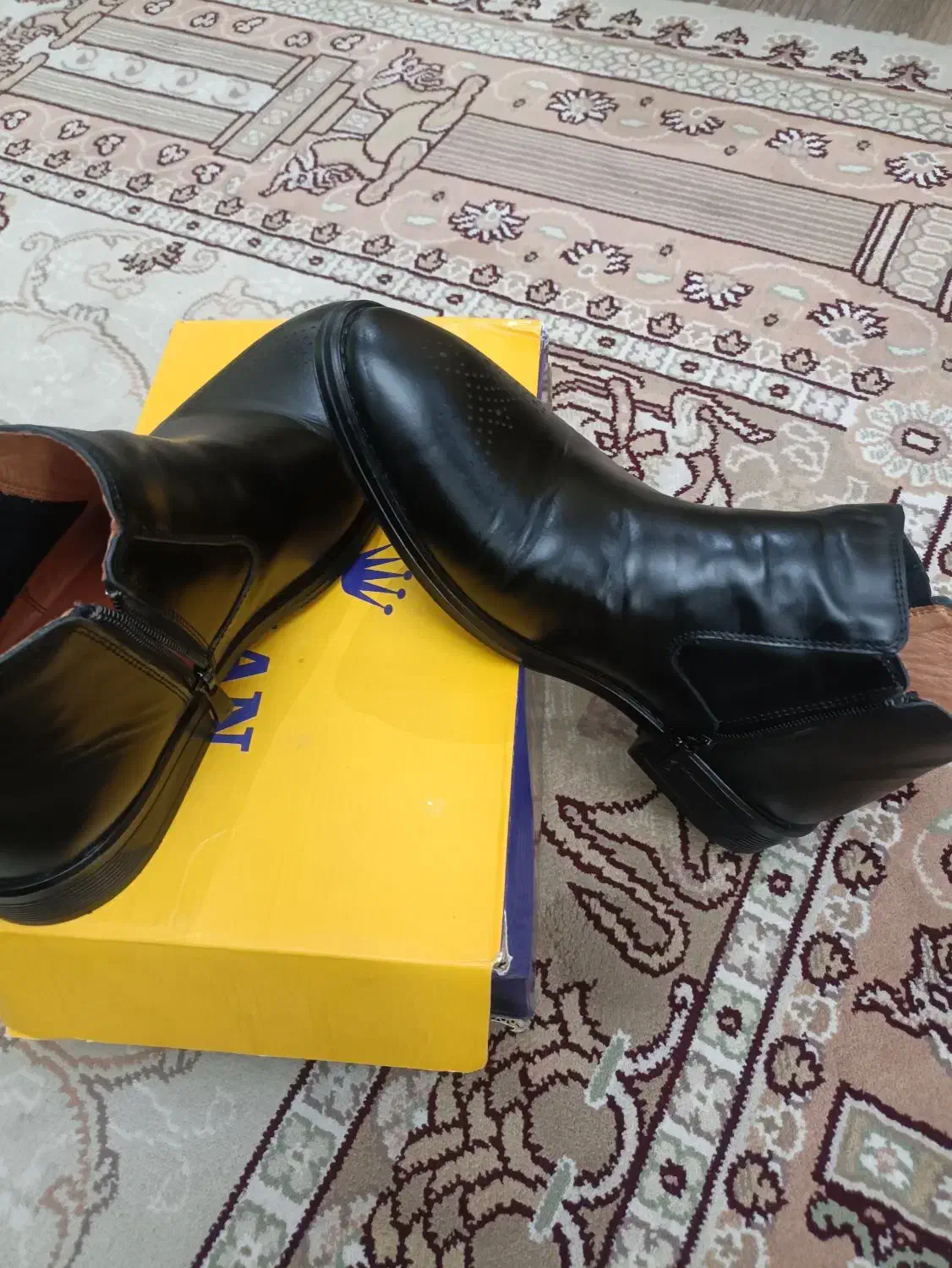 کفش مردانه چرم نیم بوت سایز 43|کیف، کفش، کمربند|تهران, جمالزاده|دیوار