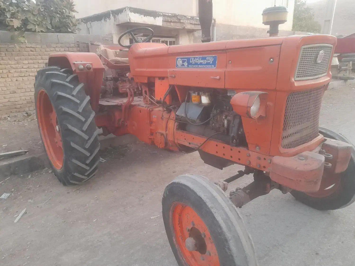 تراکتور رومانی۶۴|خودرو سنگین|بیستون, |دیوار