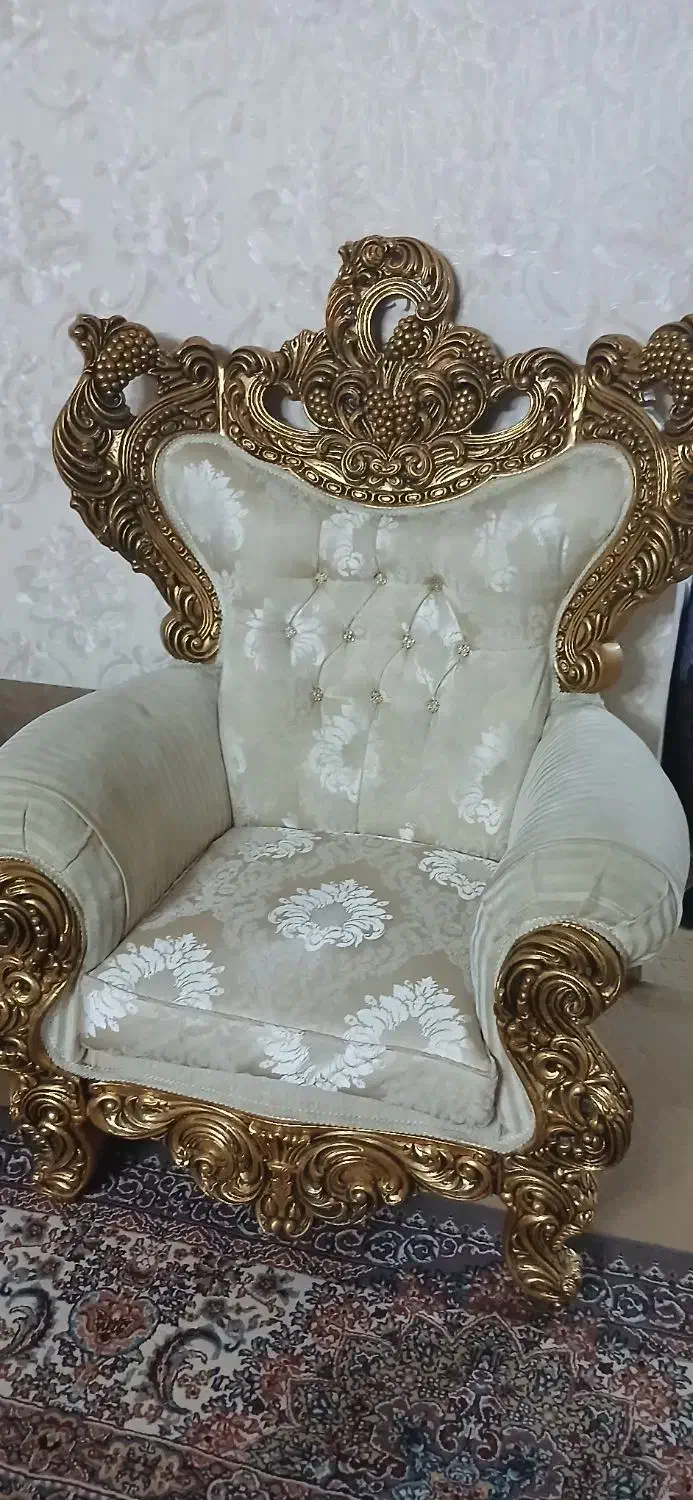 مبل سلطنتی ۷ نفره|مبلمان خانگی و میز عسلی|پاکدشت, کبودگنبد|دیوار