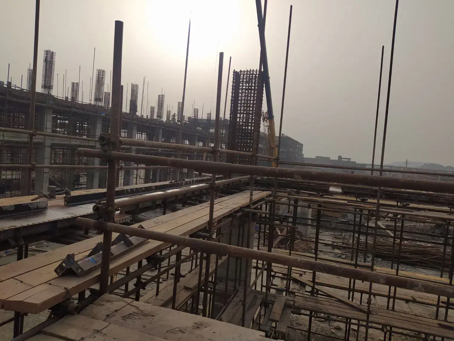 اجرای کلیه سقف ستون هااعم تیرچه بلوک .تیرچه فوم|خدمات پیشه و مهارت|خمیر, |دیوار