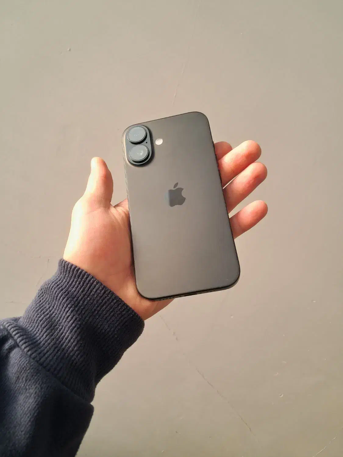 iphone 16در حد اکبند ریجستر شده|موبایل|آفتاب, |دیوار