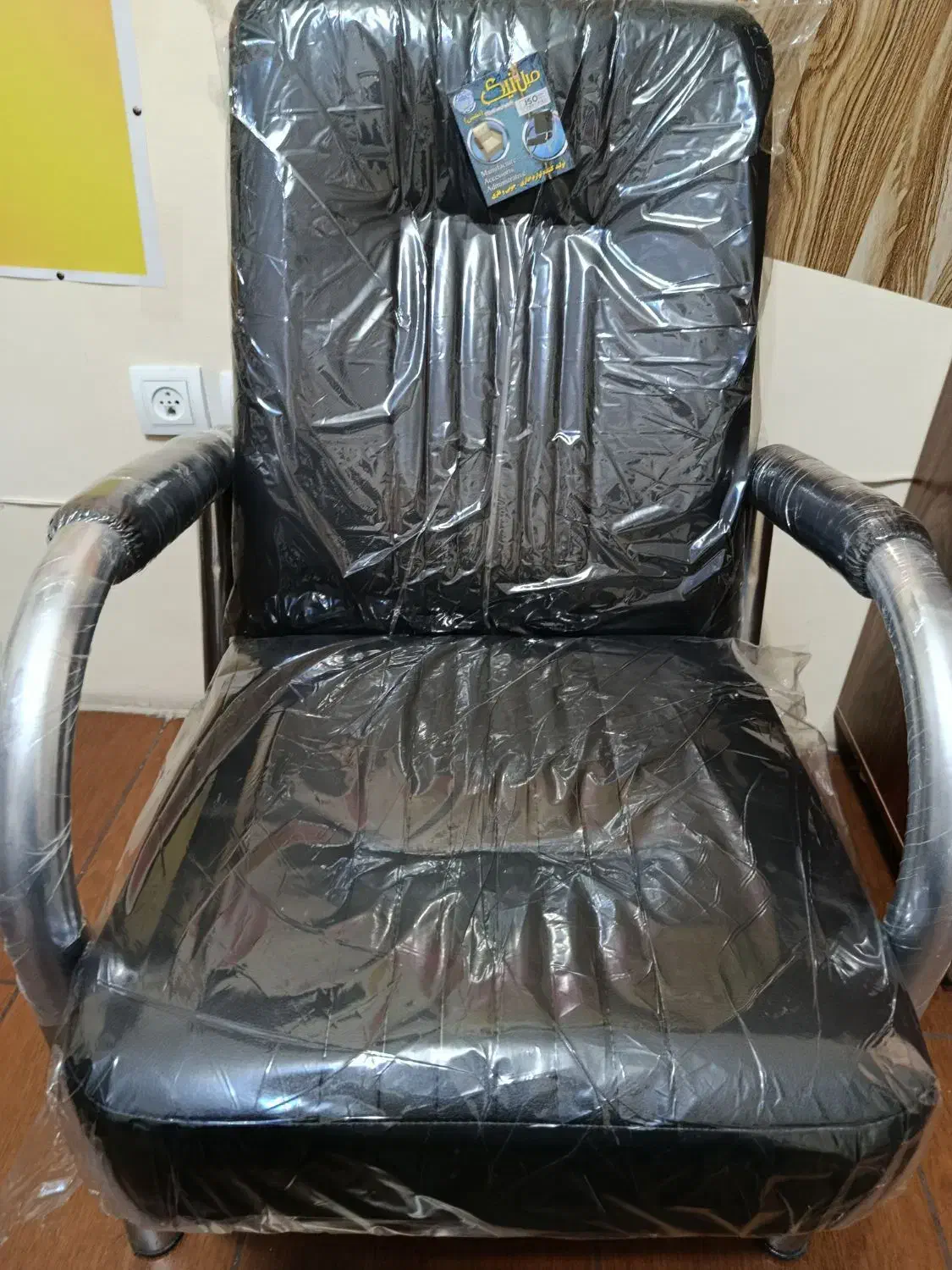 صندلی مدیریتی چرخدار،، صندلی مبلی و..|صندلی و نیمکت|شیراز, سینما سعدی|دیوار