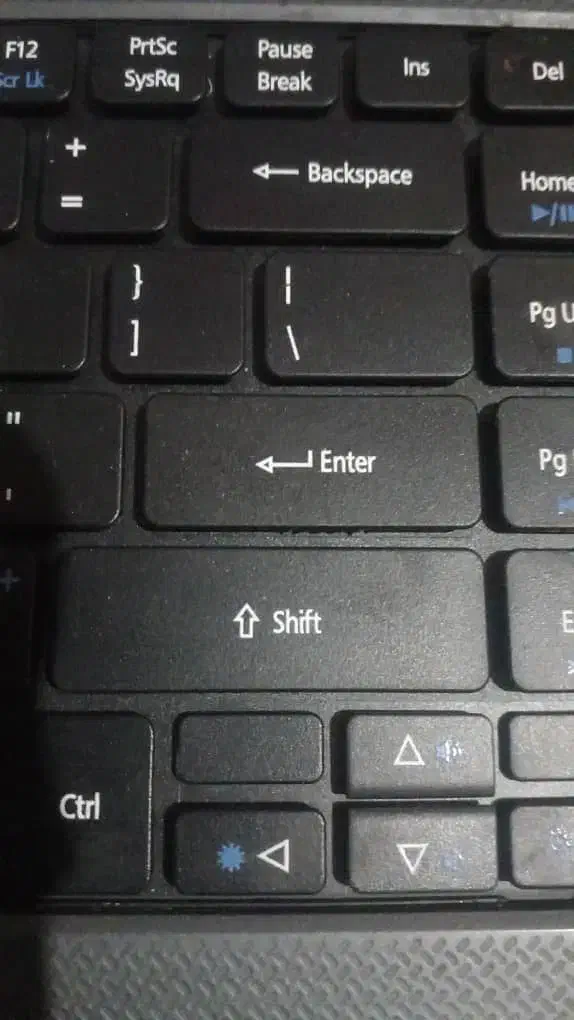 فروش لپ تاب|رایانه همراه|شیراز, کرونی(خاتونک)|دیوار