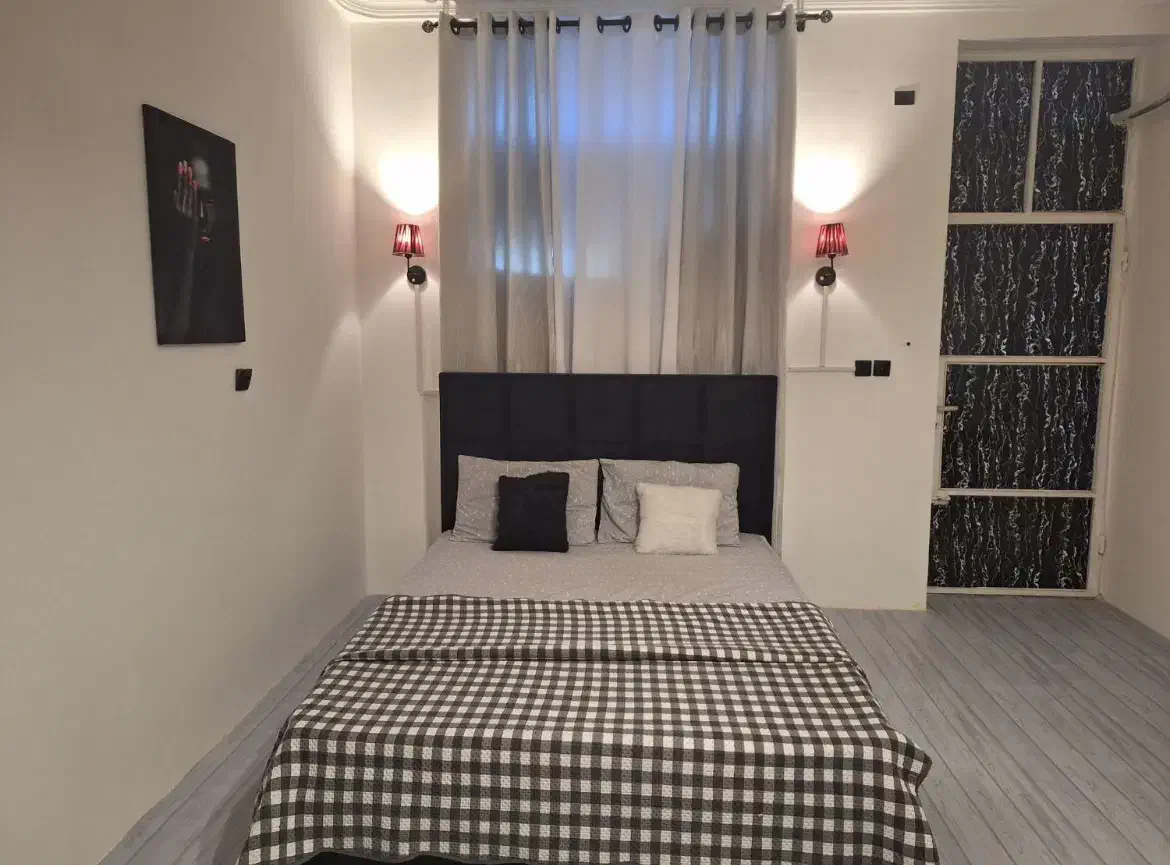 کد ۱۱۵|اجارهٔ کوتاه‌مدت آپارتمان و سوئیت|یزد, |دیوار