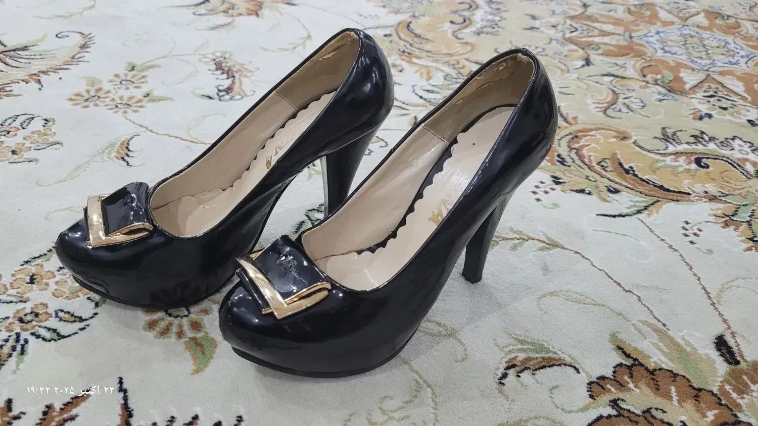 کفش مجلسی|کیف، کفش، کمربند|تاکستان, |دیوار