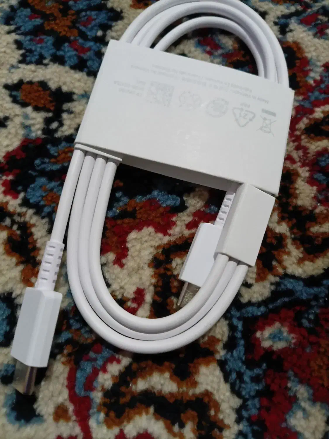 نو است برایه گوشی سامسونگ است|لوازم جانبی موبایل و تبلت|آباده, |دیوار