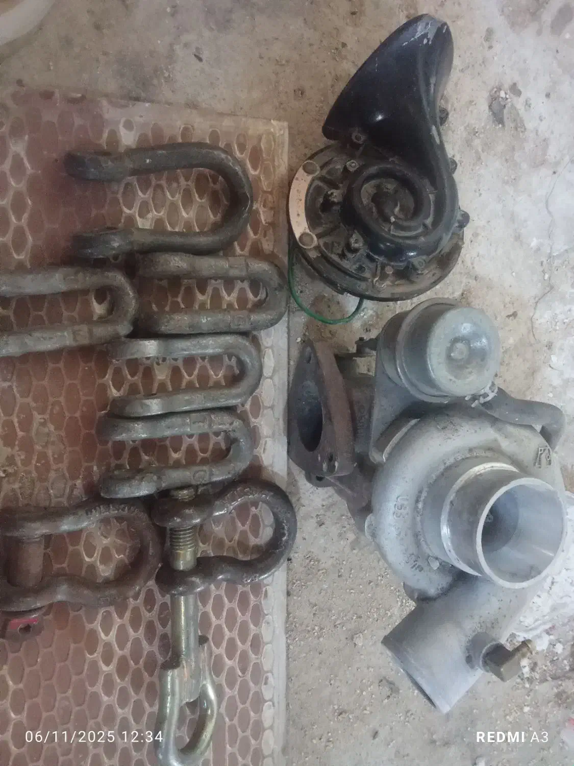 جک .و زنجیر جرثقیل وشگل سوپرتوربو|قطعات یدکی و لوازم جانبی|قم, علی آباد سعدگان|دیوار