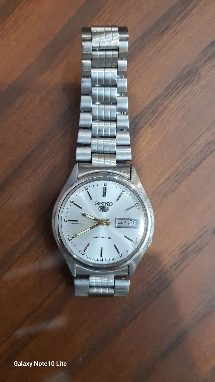 ساعت سیکو ۵ ۷۰۰۹|ساعت|فردیس, نیروگاه برق|دیوار