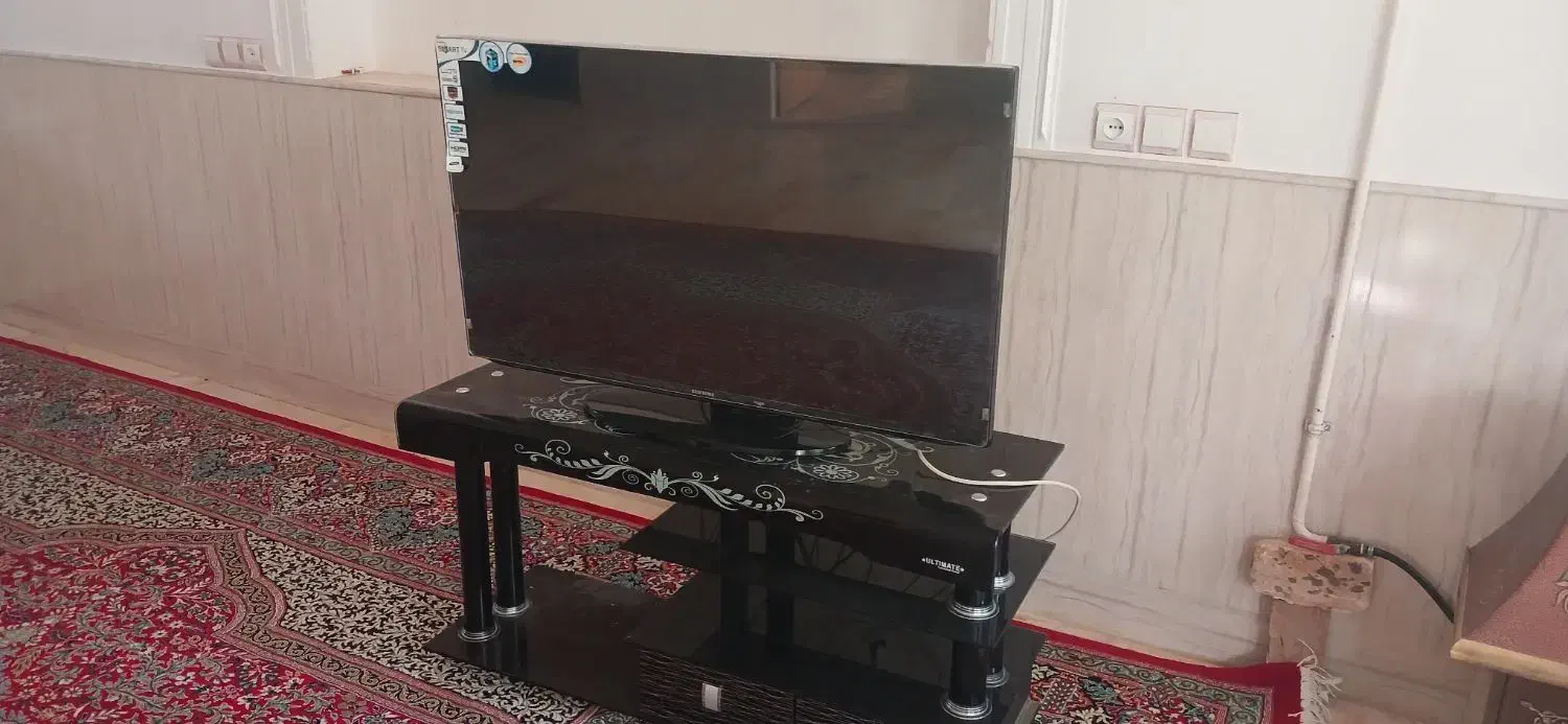 تلویزیون  سامسونگ اصلی ال ای دی اسمارت46 اینج|تلویزیون و پروژکتور|اردکان, |دیوار