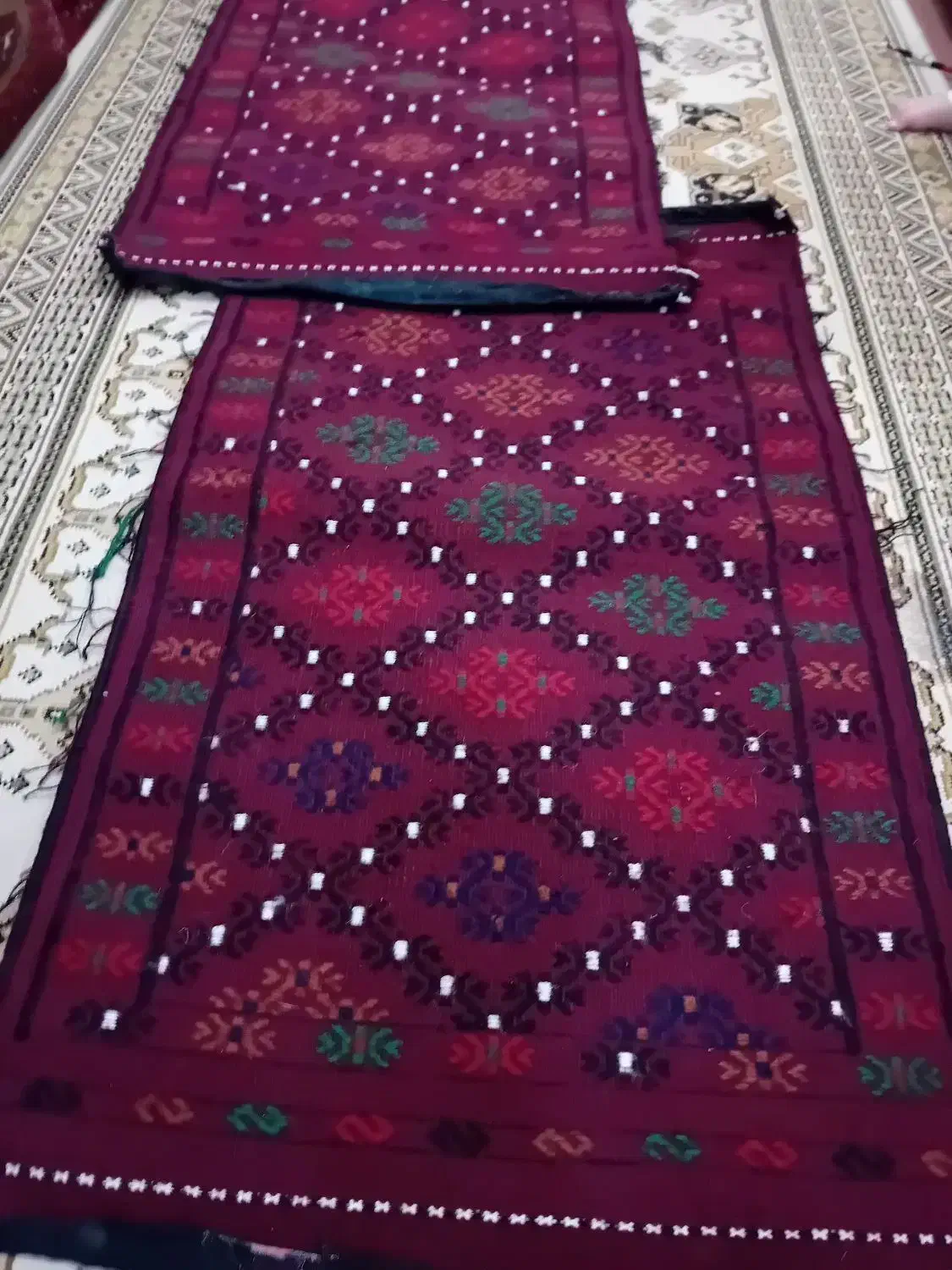 گلیم دست بافت در حد نو|گلیم، جاجیم، گبه|بندر ترکمن, |دیوار