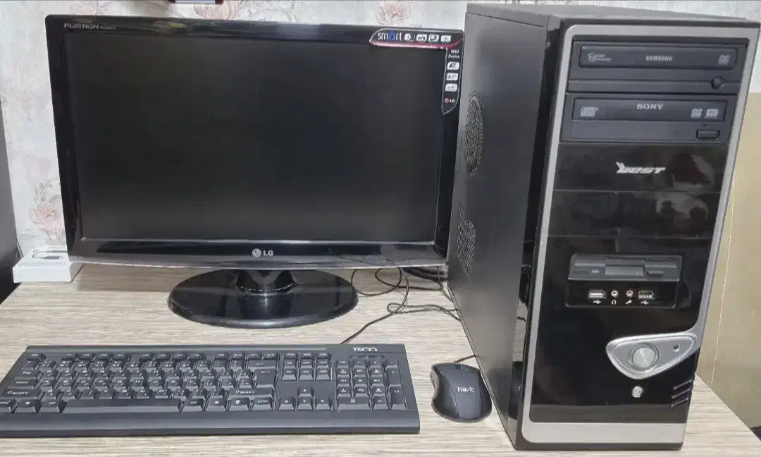 کامپیوتر کامل و مانیتور|رایانه رومیزی|پاکدشت, پاکدشت (مامازند)|دیوار